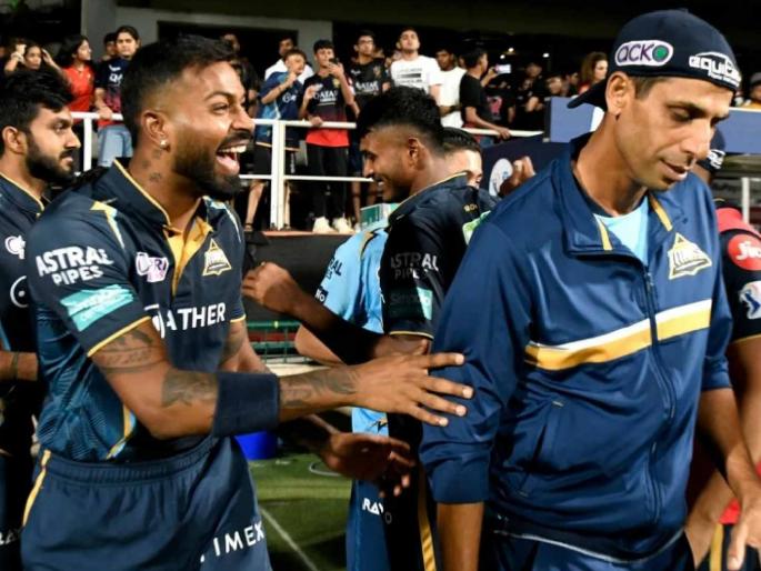 Gujarat Titans head coach Ashish Nehra feels Shahrukh Khan will be the key man for them in the lower-middle order as finisher for the upcoming season of Indian Premier League.  | गुजरात टायटन्ससाठी ७.४ कोटींचा खेळाडू गेम चेंजर ठरेल, हार्दिक तर...! आशिष नेहराचा दावा 