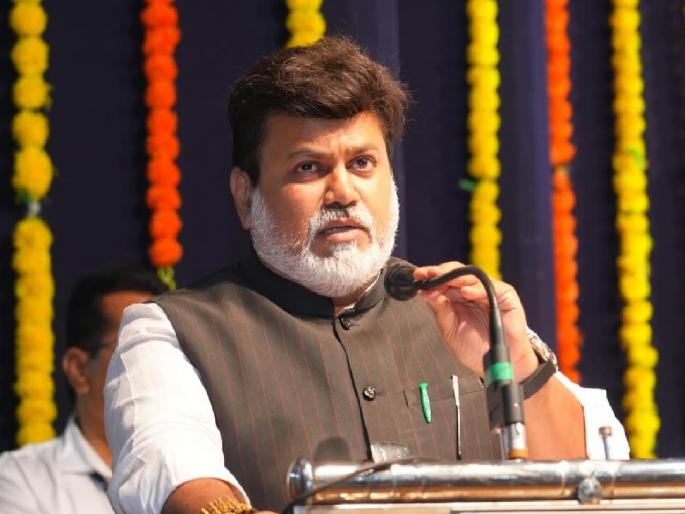 Study Center at Nehru University on Chhatrapati Shivaji Maharaj and Kusumagraj says Minister Uday Samant | छत्रपतींसह कुसुमाग्रजांबाबत नेहरू विद्यापीठात अध्ययन केंद्र - मंत्री उदय सामंत Study Center at Nehru University on Chhatrapati Shivaji Maharaj and Kusumagraj says Minister Uday Samant | छत्रपतींसह कुसुमाग्रजांबाबत नेहरू विद्यापीठात अध्ययन केंद्र - मंत्री उदय सामंत