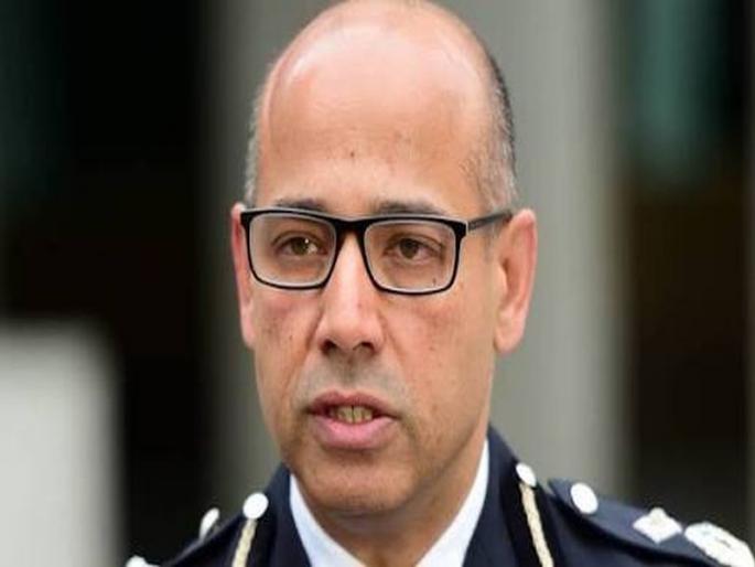 Indian-origin officer Neil Basu in the running for Scotland Yard anti-terror chief | स्काँटलंड यार्डच्या दहशतवादविरोधी विभागाच्या प्रमुखपदी येणार भारतीय वंशाची व्यक्ती Indian-origin officer Neil Basu in the running for Scotland Yard anti-terror chief | स्काँटलंड यार्डच्या दहशतवादविरोधी विभागाच्या प्रमुखपदी येणार भारतीय वंशाची व्यक्ती