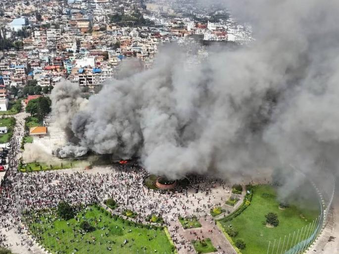 We burned Parliament; but no self-respect | आम्ही संसद जाळली; पण स्वाभिमान नाही We burned Parliament; but no self-respect | आम्ही संसद जाळली; पण स्वाभिमान नाही