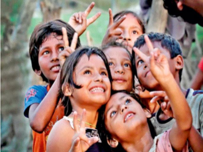 Nepal's compulsion Give birth to at least 3 children! | नेपाळची सक्ती; किमान ३ मुलांना जन्म द्या! Nepal's compulsion Give birth to at least 3 children! | नेपाळची सक्ती; किमान ३ मुलांना जन्म द्या!