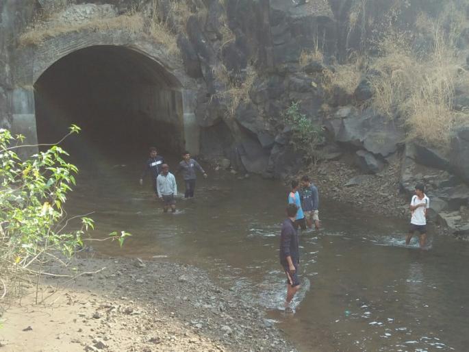 seniour citizen died in dhom-balkawadi canal |  धोम-बलकवडी कालव्यात पडून वृद्धाचा मृत्यू seniour citizen died in dhom-balkawadi canal |  धोम-बलकवडी कालव्यात पडून वृद्धाचा मृत्यू