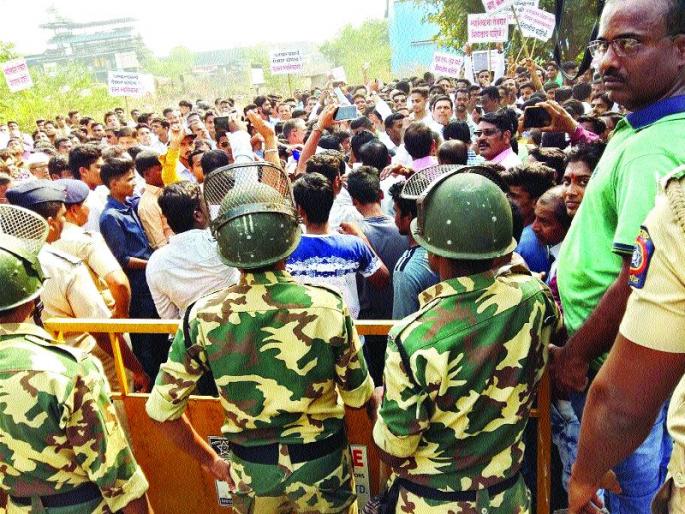 Attack for pollution in Mahad, report to pollution control board | महाडमध्ये प्रदूषणमुक्तीसाठी हल्लाबोल, प्रदूषण नियंत्रण मंडळाला निवेदन Attack for pollution in Mahad, report to pollution control board | महाडमध्ये प्रदूषणमुक्तीसाठी हल्लाबोल, प्रदूषण नियंत्रण मंडळाला निवेदन