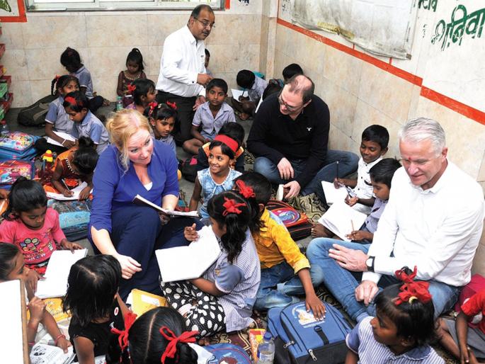 company in Netherland Adopted municipal schools in thane kkg | नेदरलॅण्डच्या कंपनीकडून पालिकेच्या शाळा दत्तक company in Netherland Adopted municipal schools in thane kkg | नेदरलॅण्डच्या कंपनीकडून पालिकेच्या शाळा दत्तक