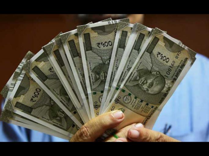 Incident on Rami Phata: 45,000 was snatched from an old man on a two-wheeler; The crime of forcible theft against both | दुचाकीने जाणाऱ्या वृद्धाला अडवून ४५ हजार हिसकावले रामी फाट्यावरील घटना; दोघांवर जबरी चोरीचा गुन्हा Incident on Rami Phata: 45,000 was snatched from an old man on a two-wheeler; The crime of forcible theft against both | दुचाकीने जाणाऱ्या वृद्धाला अडवून ४५ हजार हिसकावले रामी फाट्यावरील घटना; दोघांवर जबरी चोरीचा गुन्हा