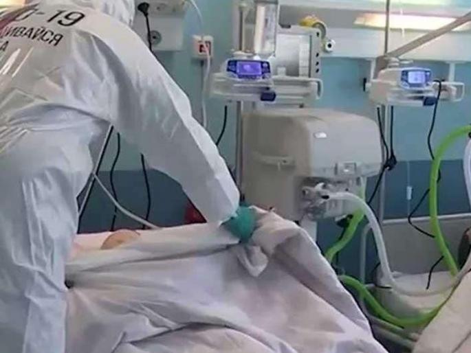 Another victim of corona in Akola district, 49 new positive | अकोला जिल्ह्यात कोरोनाचा आणखी एक बळी, ४९ नवे पॉझिटिव्ह Another victim of corona in Akola district, 49 new positive | अकोला जिल्ह्यात कोरोनाचा आणखी एक बळी, ४९ नवे पॉझिटिव्ह