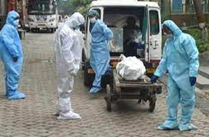 Corona Cases in Washim: Seven more die; 597 positive | Corona Cases in Washim : आणखी सात जणांचा मृत्यू; ५९७ पॉझिटिव्ह Corona Cases in Washim: Seven more die; 597 positive | Corona Cases in Washim : आणखी सात जणांचा मृत्यू; ५९७ पॉझिटिव्ह