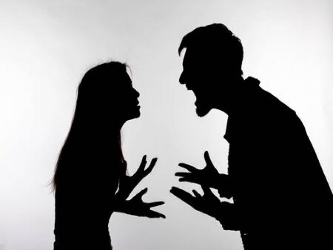 Rajasthan Crime News : One side lover killed women, then surrender police | तरूणी बोलली नाही म्हणून तरूणाने केलं धक्कादायक कृत्य, एकतर्फी प्रेमातील कारनामा
