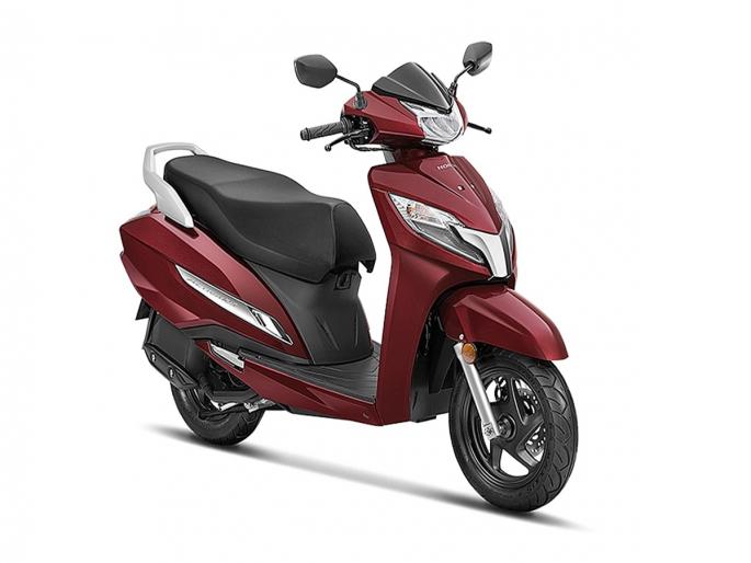 New Honda Activa 125 launched at Rs 94,422, New Colours, Advanced Features | New Honda Activa 125 : नवीन होंडा अॅक्टिव्हा -125 लाँच; जाणून घ्या किंमत,फीचर्स आणि मायलेज  New Honda Activa 125 launched at Rs 94,422, New Colours, Advanced Features | New Honda Activa 125 : नवीन होंडा अॅक्टिव्हा -125 लाँच; जाणून घ्या किंमत,फीचर्स आणि मायलेज