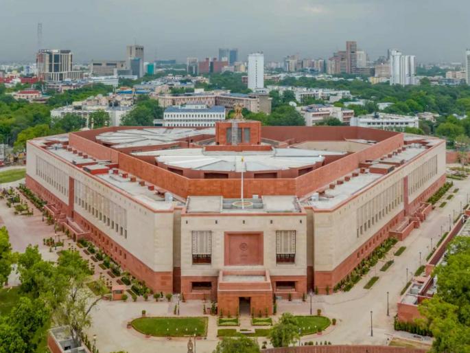 Mahavista in the state on the lines of Central Vista in New Delhi The entire Mantralaya will be redeveloped | नवी दिल्लीतील सेंट्रल व्हिस्टाच्या धर्तीवर राज्यात महाव्हिस्टा; संपूर्ण मंत्रालयाचा होणार पुनर्विकास Mahavista in the state on the lines of Central Vista in New Delhi The entire Mantralaya will be redeveloped | नवी दिल्लीतील सेंट्रल व्हिस्टाच्या धर्तीवर राज्यात महाव्हिस्टा; संपूर्ण मंत्रालयाचा होणार पुनर्विकास