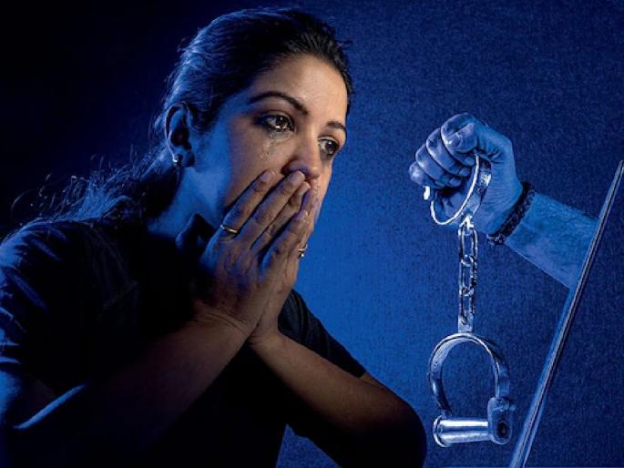 First they scared her, then they made a video call pretending to be a judge, thieves stole 'so many' crores from a woman's account in Vile Parle! | आधी घाबरवलं, मग जज बनून व्हिडीओ कॉल केला, विलेपार्ल्यातील महिलेच्या खात्यातून चोरट्यांनी उडवले 'इतके' कोटी!