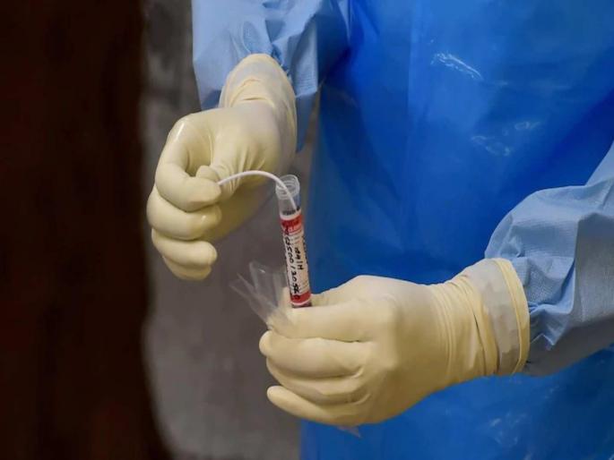 covid swab stick break in the nose of a man in telangana removed after endoscopy | कोरोना टेस्ट करायला गेले सरपंच, नाकात टाकताच स्वॅब स्टिक तुटली; पुढे घडला धक्कादायक प्रकार covid swab stick break in the nose of a man in telangana removed after endoscopy | कोरोना टेस्ट करायला गेले सरपंच, नाकात टाकताच स्वॅब स्टिक तुटली; पुढे घडला धक्कादायक प्रकार