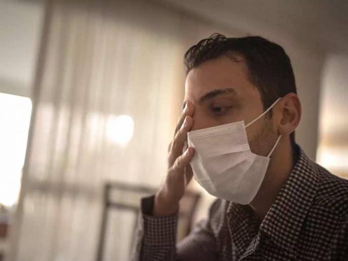 CoronaVirus News decoding long covid can corona patients have vision loss after recovery | CoronaVirus News: कोरोनामुक्त झाल्यावर जाऊ शकते दृष्टी? डॉक्टरांनी दिली महत्त्वाची माहिती CoronaVirus News decoding long covid can corona patients have vision loss after recovery | CoronaVirus News: कोरोनामुक्त झाल्यावर जाऊ शकते दृष्टी? डॉक्टरांनी दिली महत्त्वाची माहिती