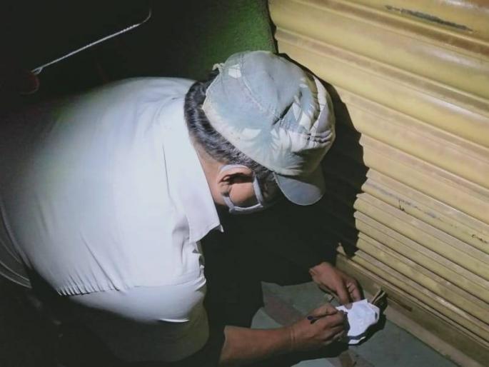 Kalyan Dombivali Fines of Rs 70000 recovered from 14 establishments violating Covid rules | Kalyan Dombivali: कोविड नियमांचे उल्लंघन करणाऱ्या १४ आस्थापनांकडून 70 हजारांचा दंड वसूल Kalyan Dombivali Fines of Rs 70000 recovered from 14 establishments violating Covid rules | Kalyan Dombivali: कोविड नियमांचे उल्लंघन करणाऱ्या १४ आस्थापनांकडून 70 हजारांचा दंड वसूल