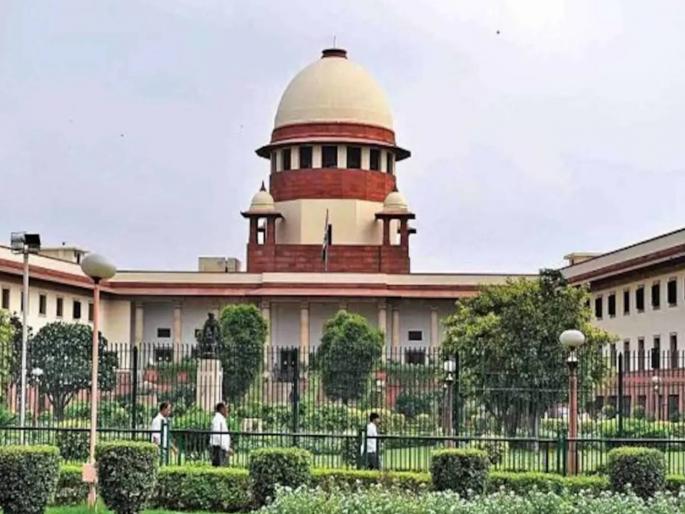 punishing a person for falling in love is a crime Supreme Court | एखाद्याच्या प्रेमात पडल्याबद्दल त्याला शिक्षा देणं हा गुन्हा; सुप्रीम कोर्टाचं स्पष्ट मत punishing a person for falling in love is a crime Supreme Court | एखाद्याच्या प्रेमात पडल्याबद्दल त्याला शिक्षा देणं हा गुन्हा; सुप्रीम कोर्टाचं स्पष्ट मत