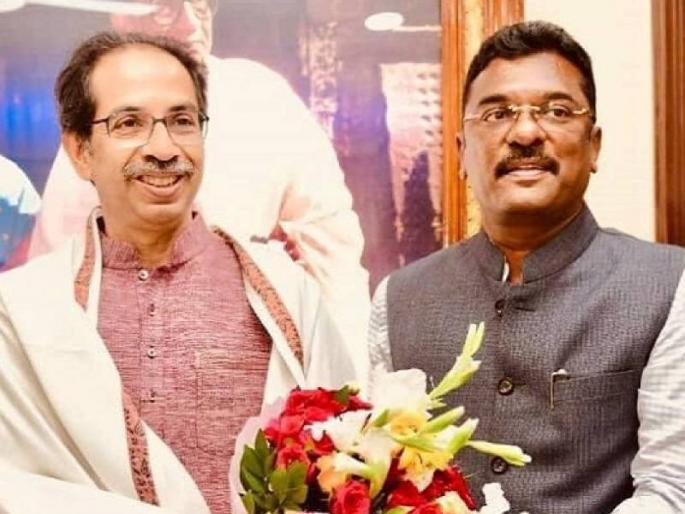 MLA Sarnaik to the Chief Minister for a fund of Rs 180 crore for setting up a hospital at Mira Road | मीरारोड येथे रुग्णालय उभारणीसाठी १८० कोटींच्या निधीसाठी आमदार सरनाईकांचे मुख्यमंत्र्यांना साकडे MLA Sarnaik to the Chief Minister for a fund of Rs 180 crore for setting up a hospital at Mira Road | मीरारोड येथे रुग्णालय उभारणीसाठी १८० कोटींच्या निधीसाठी आमदार सरनाईकांचे मुख्यमंत्र्यांना साकडे