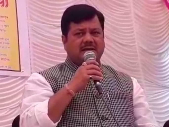 Maratha Reservation Ashok Chavan should resign demand Praveen Darekar | Maratha Reservation: अशोक चव्हाणांनी प्रायश्चित घ्यावं आणि राजीनामा द्यावा- प्रवीण दरेकर Maratha Reservation Ashok Chavan should resign demand Praveen Darekar | Maratha Reservation: अशोक चव्हाणांनी प्रायश्चित घ्यावं आणि राजीनामा द्यावा- प्रवीण दरेकर