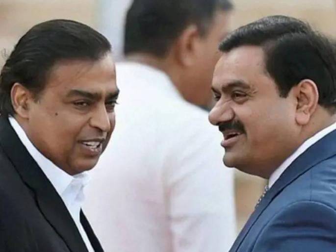gautam adani chasing high mukesh ambani just 12 billion dollar behind | मुकेश अंबानींनी २० हजार कोटी गमावले, तर अदानींनी २ लाख कोटी कमावले; श्रीमंतांच्या यादीत अदानी घेणार गरुडझेप!