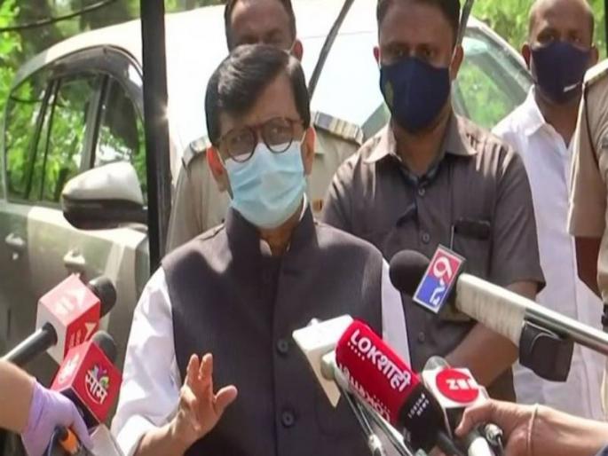 sanjay raut praises shiv sena and cm uddhav thackeray over covid 19 management in state | शिवसेनेसारखं काम इतर पक्षांना जमलं नाही, त्यामुळेच इतर राज्यात चिता पेटलेल्या दिसतायत: संजय राऊत sanjay raut praises shiv sena and cm uddhav thackeray over covid 19 management in state | शिवसेनेसारखं काम इतर पक्षांना जमलं नाही, त्यामुळेच इतर राज्यात चिता पेटलेल्या दिसतायत: संजय राऊत