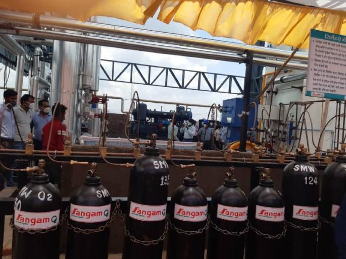 Deoli oxygen project is a relief for Vidarbha said Nitin Gadkari | देवळीचा ऑक्सिजन प्रकल्प विदर्भासाठी दिलासादायकच, नितीन गडकरींनी केलं कौतुक Deoli oxygen project is a relief for Vidarbha said Nitin Gadkari | देवळीचा ऑक्सिजन प्रकल्प विदर्भासाठी दिलासादायकच, नितीन गडकरींनी केलं कौतुक