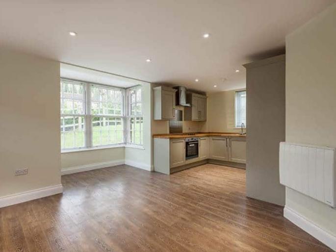 Do this simple and inexpensive solution before entering an old house, if there are architectural defects, they will be removed. | जुन्या घरात प्रवेश करण्यापूर्वी हा सोपा आणि बिनखर्चिक उपाय करा, वास्तू दोष असल्यास नक्की दूर होतील. Do this simple and inexpensive solution before entering an old house, if there are architectural defects, they will be removed. | जुन्या घरात प्रवेश करण्यापूर्वी हा सोपा आणि बिनखर्चिक उपाय करा, वास्तू दोष असल्यास नक्की दूर होतील.