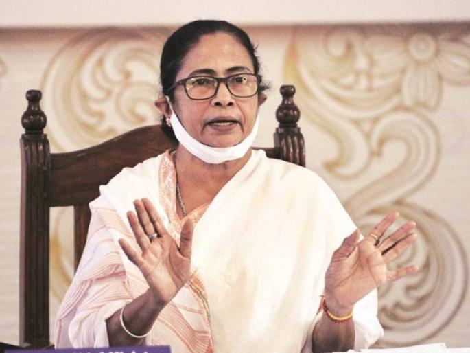 Citizens money why is PM taking credit for free doses asks Mamata Banerjee | पैसा जनतेचा मग मोफत कोरोना लसीचं क्रेडिट मोदी का घेतायत?, ममता बॅनर्जींचा रोखठोक सवाल