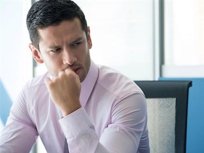 Troubled by the progress of others? Read this story before you wait! | दुसऱ्यांची प्रगती पाहून त्रास होतोय? थांबा! त्याआधी ही गोष्ट वाचा! Troubled by the progress of others? Read this story before you wait! | दुसऱ्यांची प्रगती पाहून त्रास होतोय? थांबा! त्याआधी ही गोष्ट वाचा!