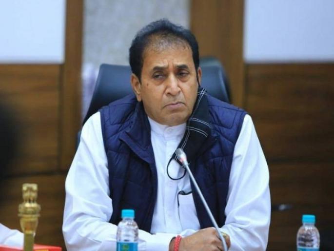 10 bar owners in Mumbai paid Rs 4 crore to Anil Deshmukh for three months ED | Anil Deshmukh : मुंबईतल्या १० बार मालकांनी अनिल देशमुखांना तीन महिने ४ कोटी रुपये दिले; 'ईडी'चा धक्कादायक खुलासा! 10 bar owners in Mumbai paid Rs 4 crore to Anil Deshmukh for three months ED | Anil Deshmukh : मुंबईतल्या १० बार मालकांनी अनिल देशमुखांना तीन महिने ४ कोटी रुपये दिले; 'ईडी'चा धक्कादायक खुलासा!