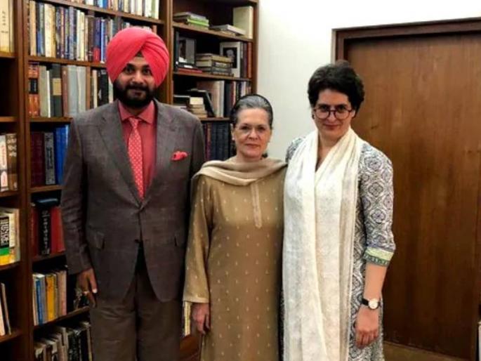 Sonia Gandhi appoints Navjot Singh Sidhu as the President of the Punjab Pradesh Congress Committee | Navjot Singh Sidhu: अखेर निर्णय झाला! सोनिया गांधींनी पंजाब काँग्रेसचा प्रदेशाध्यक्ष निवडला; नवज्योतसिंग सिद्धूंची नियुक्ती Sonia Gandhi appoints Navjot Singh Sidhu as the President of the Punjab Pradesh Congress Committee | Navjot Singh Sidhu: अखेर निर्णय झाला! सोनिया गांधींनी पंजाब काँग्रेसचा प्रदेशाध्यक्ष निवडला; नवज्योतसिंग सिद्धूंची नियुक्ती