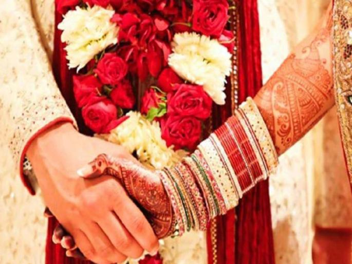 himachal pradesh the procession returned with bride and groom after 1 hour of farewell | पाठवणी झाल्यावर तासाभरात नवरीला घेऊन वरात मागे फिरली; कुटुंबियांची धाकधूक वाढली; पण... himachal pradesh the procession returned with bride and groom after 1 hour of farewell | पाठवणी झाल्यावर तासाभरात नवरीला घेऊन वरात मागे फिरली; कुटुंबियांची धाकधूक वाढली; पण...