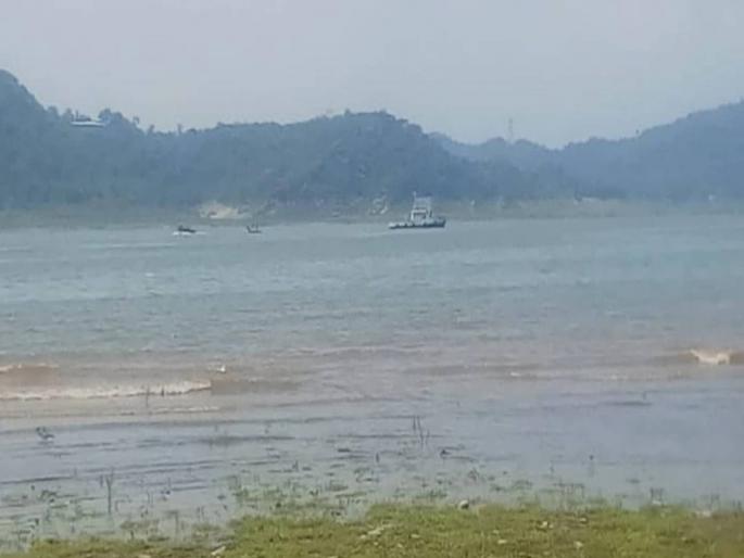 indian army helicopter crashes near ranjit sagar dam in jammu and kashmir | ब्रेकिंग! जम्मू-काश्मीरमधील धरण परिसरात लष्कराचं हेलिकॉप्टर कोसळलं; मदतकार्य सुरू indian army helicopter crashes near ranjit sagar dam in jammu and kashmir | ब्रेकिंग! जम्मू-काश्मीरमधील धरण परिसरात लष्कराचं हेलिकॉप्टर कोसळलं; मदतकार्य सुरू