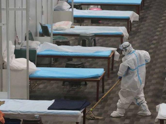 Mumbai ready for third wave of corona! Procurement of medicines for Intensive Care Unit and Jumbo Center at Kandivali | कोरोनाच्या तिसऱ्या लाटेसाठी मुंबई सज्ज! कांदिवलीत अतिदक्षता रुग्णालय अन् जम्बो केंद्रासाठी औषधांची खरेदी Mumbai ready for third wave of corona! Procurement of medicines for Intensive Care Unit and Jumbo Center at Kandivali | कोरोनाच्या तिसऱ्या लाटेसाठी मुंबई सज्ज! कांदिवलीत अतिदक्षता रुग्णालय अन् जम्बो केंद्रासाठी औषधांची खरेदी