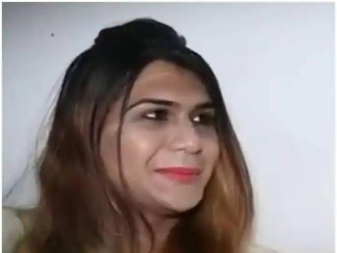 in gujarat a boy became a girl with the help of science after divorce got married for the second time | चमत्कार! कालचा तो, आज झाली ती; पत्नीला घटस्फोट देऊन स्वत:च बनला पत्नी in gujarat a boy became a girl with the help of science after divorce got married for the second time | चमत्कार! कालचा तो, आज झाली ती; पत्नीला घटस्फोट देऊन स्वत:च बनला पत्नी