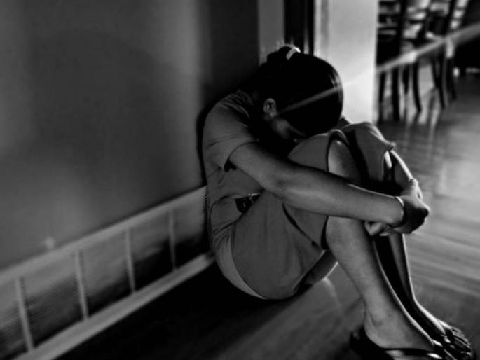 UP BJP workers missing girl 13 found pregnant in colleagues custody | धक्कादायक! भाजप नेत्याकडून स्वपक्षीय नेत्याच्या मुलीचं अपहरण; ८ महिन्यांनंतर गर्भावस्थेत आढळली UP BJP workers missing girl 13 found pregnant in colleagues custody | धक्कादायक! भाजप नेत्याकडून स्वपक्षीय नेत्याच्या मुलीचं अपहरण; ८ महिन्यांनंतर गर्भावस्थेत आढळली