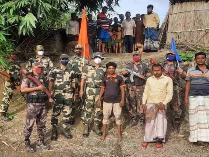 Bangladeshi youth crossed border for mother's medicine caught by Border Security Force | आईची औषधं आणण्यासाठी बांगलादेशी तरुणानं भारतीय हद्दीत प्रवेश केला; BSF नं पकडलं अन् मग... Bangladeshi youth crossed border for mother's medicine caught by Border Security Force | आईची औषधं आणण्यासाठी बांगलादेशी तरुणानं भारतीय हद्दीत प्रवेश केला; BSF नं पकडलं अन् मग...