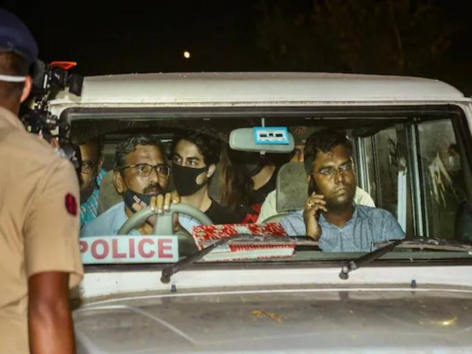 Aryan Khan Drug Case ncb officers in Delhi Gujarat Madhya Pradesh reaches mumbai | Aryan Khan Drug Case: एनसीबी मोठ्या ऑपरेशनच्या तयारीत; दिल्ली, गुजरात, मध्य प्रदेशचे अधिकारी मुंबईत; नेमका प्लान काय? Aryan Khan Drug Case ncb officers in Delhi Gujarat Madhya Pradesh reaches mumbai | Aryan Khan Drug Case: एनसीबी मोठ्या ऑपरेशनच्या तयारीत; दिल्ली, गुजरात, मध्य प्रदेशचे अधिकारी मुंबईत; नेमका प्लान काय?