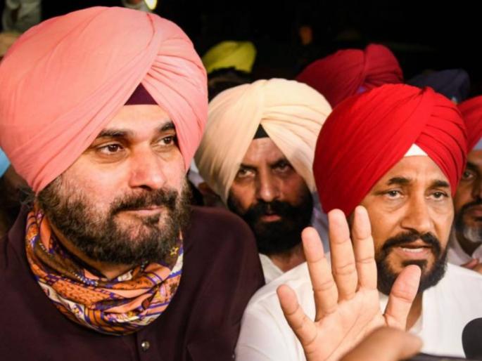 Charanjit Singh Channi dares Navjot Singh Sidhu to become Punjab CM and perform in 2 months | "आता तुम्हीच मुख्यमंत्री व्हा अन् उत्तम कामगिरी करून दाखवा" Charanjit Singh Channi dares Navjot Singh Sidhu to become Punjab CM and perform in 2 months | "आता तुम्हीच मुख्यमंत्री व्हा अन् उत्तम कामगिरी करून दाखवा"