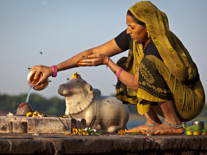 Daily worship and rituals are not the only scope of Parmartha, but the scriptures say ... | दैनंदिन पूजा आणि कर्मकांड एवढीच परमार्थाची व्याप्ती नाही, तर शास्त्र सांगते...