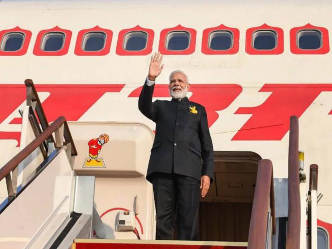 Centre owed Air India Rs 33 69 crore for VVIP flights till July 27 | एअर इंडियाला केंद्राकडून 33.69 कोटी येणे; PMOने थकवले ७.१९ कोटी Centre owed Air India Rs 33 69 crore for VVIP flights till July 27 | एअर इंडियाला केंद्राकडून 33.69 कोटी येणे; PMOने थकवले ७.१९ कोटी
