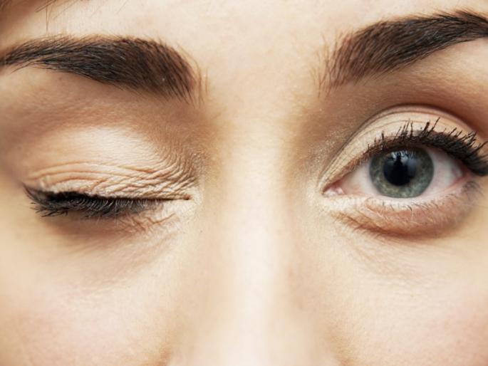 Is there a good or bad reason for eyelid twitching or a scientific reason? Let's find out! | डोळा लवण्यामागे शुभ-अशुभ कारण असते की वैज्ञानिक कारण? चला जाणून घेऊया! Is there a good or bad reason for eyelid twitching or a scientific reason? Let's find out! | डोळा लवण्यामागे शुभ-अशुभ कारण असते की वैज्ञानिक कारण? चला जाणून घेऊया!