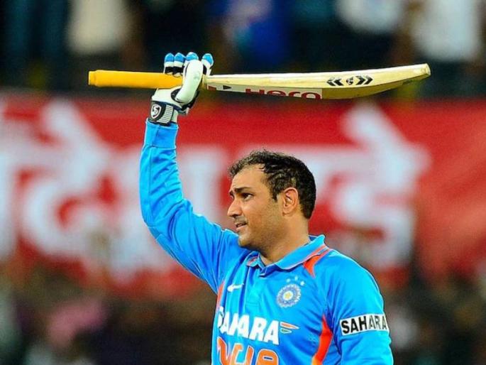 india vs pakistan t20 match virender sehwag slams fans on burning firecrackers after pak victory | T20 WC, Ind Vs Pak: पाकच्या विजयानंतर फटाके फोडल्यानं सेहवाग भडकला, म्हणाला...बंदी कुठं गेली?