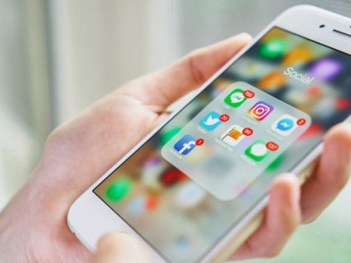 In today's virtual world, try the 'this' option to identify who is your near and dear ones | आजच्या आभासी जगात आपलं कोण आणि परकं कोण हे ओळखण्यासाठी 'हा' पर्याय वापरून बघा! In today's virtual world, try the 'this' option to identify who is your near and dear ones | आजच्या आभासी जगात आपलं कोण आणि परकं कोण हे ओळखण्यासाठी 'हा' पर्याय वापरून बघा!