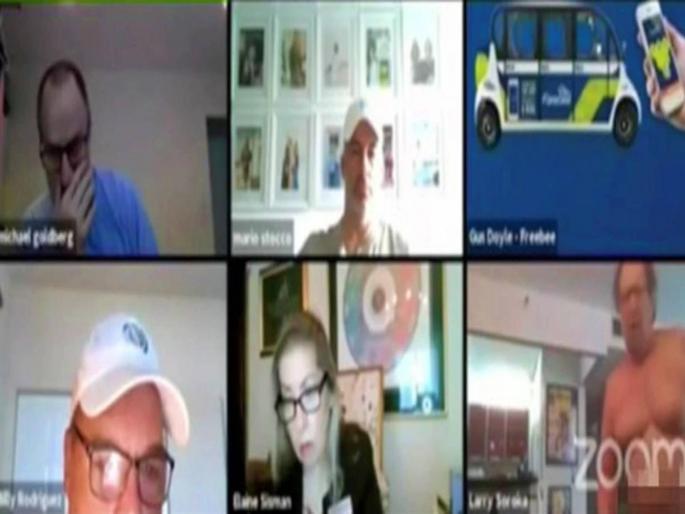 man take off clothes and walks in zoom meeting women colleague video viral | VIDEO: झूम मीटिंग सुरू असताना एकानं काढले कपडे; खोलीत फिरू लागला अन् मग... man take off clothes and walks in zoom meeting women colleague video viral | VIDEO: झूम मीटिंग सुरू असताना एकानं काढले कपडे; खोलीत फिरू लागला अन् मग...