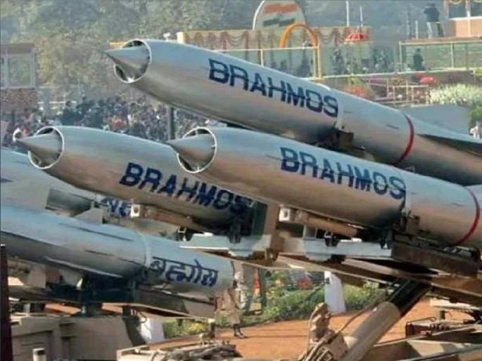 India to deploy BrahMos missile on border China says Border tension may escalates in Global Times | सीमेवर ब्रह्मोस मिसाइल तैनात करणार भारत, चीनला झोंबली मिरची; म्हणे, सीमा वादात अडचण निर्माण होईल! India to deploy BrahMos missile on border China says Border tension may escalates in Global Times | सीमेवर ब्रह्मोस मिसाइल तैनात करणार भारत, चीनला झोंबली मिरची; म्हणे, सीमा वादात अडचण निर्माण होईल!