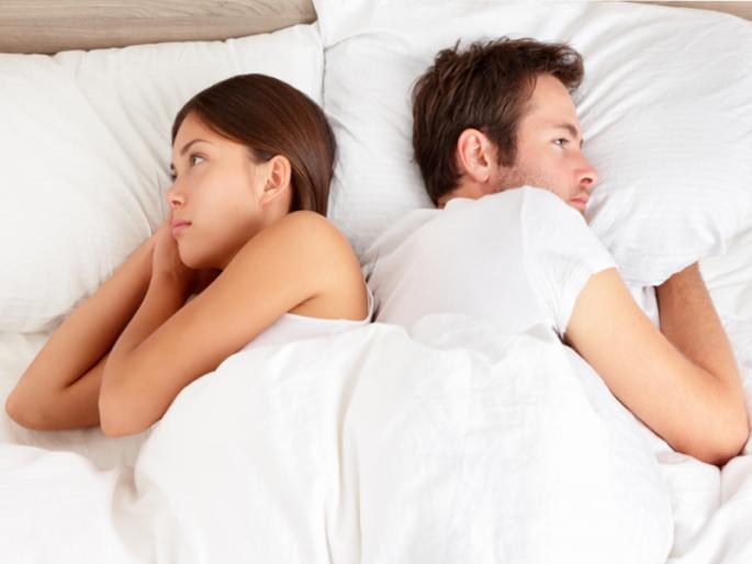 If you want to have a happy married life, make the changes in the bedroom architecture! | दाम्पत्य जीवन सुखीसमाधानी राहावे वाटत असेल तर बेडरूममध्ये वास्तुशास्त्रात सांगितलेले बदल करा! If you want to have a happy married life, make the changes in the bedroom architecture! | दाम्पत्य जीवन सुखीसमाधानी राहावे वाटत असेल तर बेडरूममध्ये वास्तुशास्त्रात सांगितलेले बदल करा!