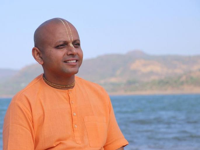 Gaur Gopal Das answers the question 'Why all bad things happen to me'! | 'सगळ्या वाईट गोष्टी माझ्याबरोबरच का घडतात?' या प्रश्नाचे उत्तर देताहेत गौर गोपाल दास! Gaur Gopal Das answers the question 'Why all bad things happen to me'! | 'सगळ्या वाईट गोष्टी माझ्याबरोबरच का घडतात?' या प्रश्नाचे उत्तर देताहेत गौर गोपाल दास!