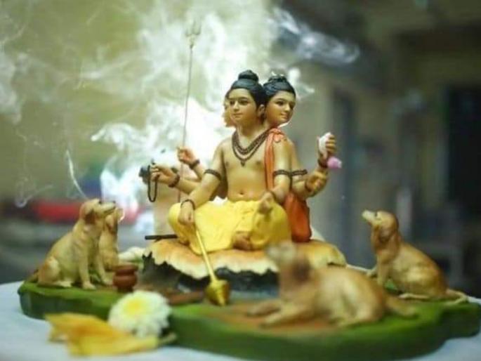 Don't have time to read Sri Gurucharitra despite the desire at the Margashirsha? Then read this poem of Dattaguru once! | मार्गशीर्षात इच्छा असूनही श्रीगुरुचरित्र वाचायला वेळ नाही? मग एकदा हा दत्तगुरुंचा झरा वाचाच! Don't have time to read Sri Gurucharitra despite the desire at the Margashirsha? Then read this poem of Dattaguru once! | मार्गशीर्षात इच्छा असूनही श्रीगुरुचरित्र वाचायला वेळ नाही? मग एकदा हा दत्तगुरुंचा झरा वाचाच!