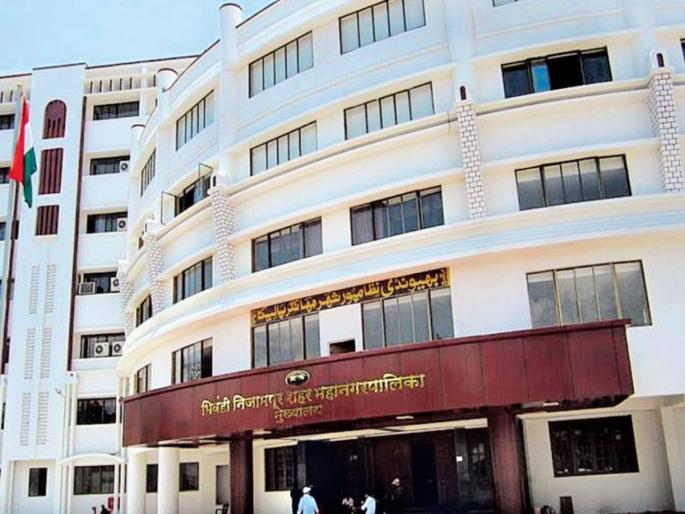 Flyover in bhiwandi closed for 85 days now Contract worth Rs 16 lakh taken for repair | अजब तुझे सरकार...! उड्डाणपूल ८५ दिवसांपासून बंद; मुदत संपत आल्यावर काढले १६ लाखांचे कंत्राट Flyover in bhiwandi closed for 85 days now Contract worth Rs 16 lakh taken for repair | अजब तुझे सरकार...! उड्डाणपूल ८५ दिवसांपासून बंद; मुदत संपत आल्यावर काढले १६ लाखांचे कंत्राट