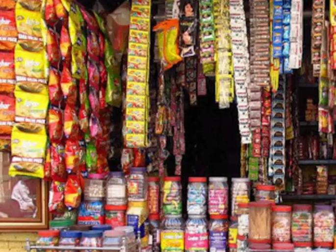 Sale of local liquor beer from a grocery store in Bhayander Shopkeeper arrested | भाईंदरमध्ये किराणा दुकानातून देशी दारू-बियरची विक्री; दुकानदाराला अटक Sale of local liquor beer from a grocery store in Bhayander Shopkeeper arrested | भाईंदरमध्ये किराणा दुकानातून देशी दारू-बियरची विक्री; दुकानदाराला अटक