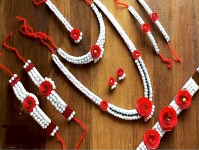 Makarsankranti 2022: By adding white ornaments in your jewelry , Sankranti festival will be remembered for a lifetime! | Makarsankranti 2022: सोन्या चांदीच्या दागिन्यांमध्ये शुभ्र हलव्याच्या दागिन्यांची भर, संक्रांतीच्या सणाची आठवण टिकेल आयुष्यभर! Makarsankranti 2022: By adding white ornaments in your jewelry , Sankranti festival will be remembered for a lifetime! | Makarsankranti 2022: सोन्या चांदीच्या दागिन्यांमध्ये शुभ्र हलव्याच्या दागिन्यांची भर, संक्रांतीच्या सणाची आठवण टिकेल आयुष्यभर!